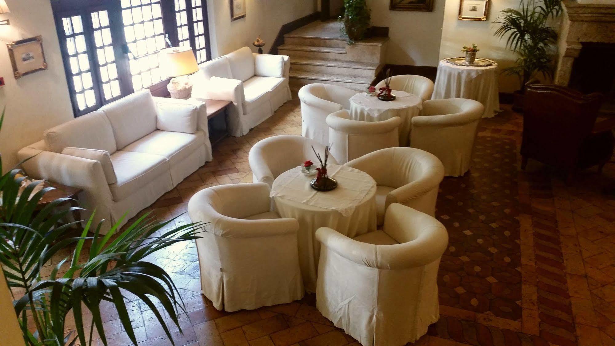 Locanda Dello Spuntino Grottaferrata Luaran gambar