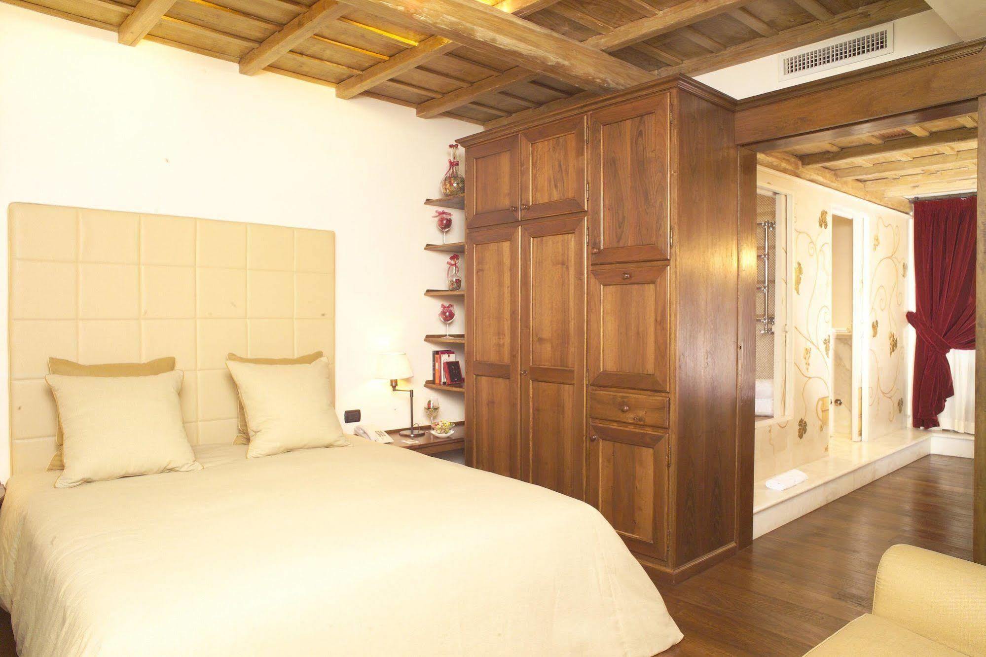 Locanda Dello Spuntino Grottaferrata Luaran gambar